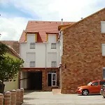 Emanapartmanok Apartamento