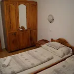Apartamento Emanapartmanok