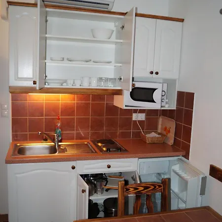 Emanapartmanok Apartamento