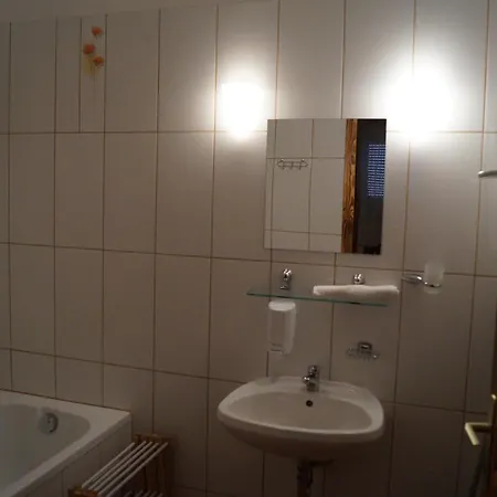 Emanapartmanok Sarvar * Sárvár