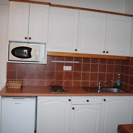 Emanapartmanok Sarvar Apartment Sárvár