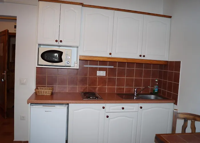 Emanapartmanok Apartamento Sárvár